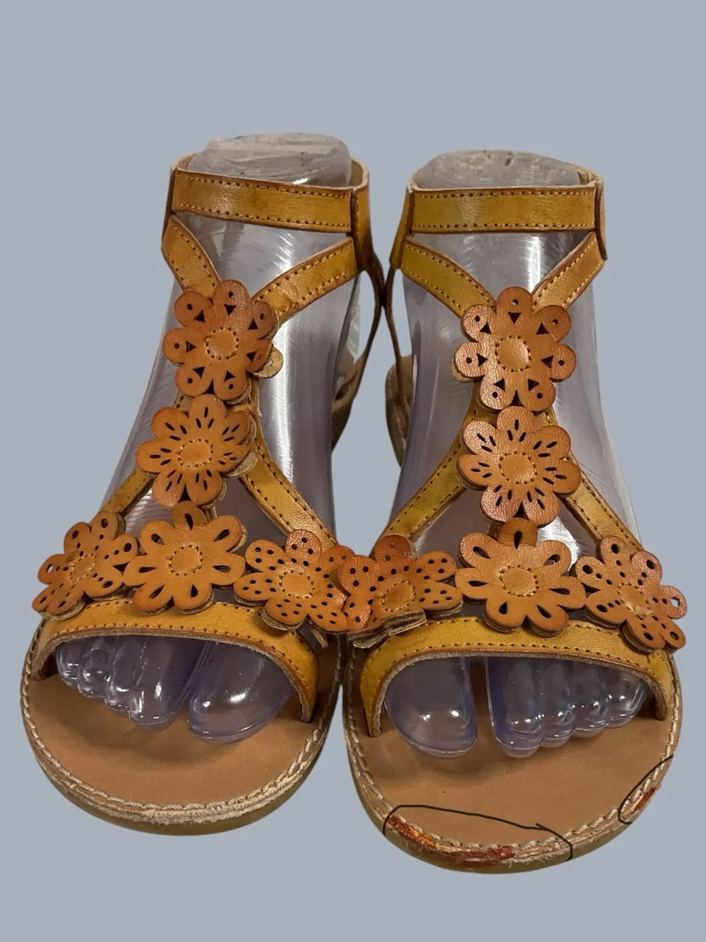Rachel Shoes Big Girls Tan Floral T-Strap Leather Sandals Size 4